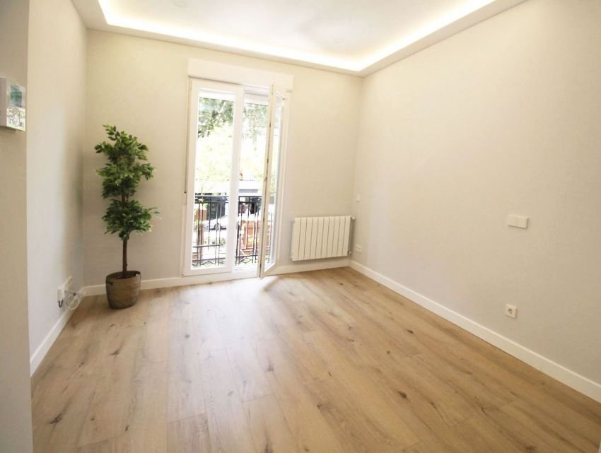 Apartment in Barrio Salamanca, Madrid, Spain 1 - 13098994
