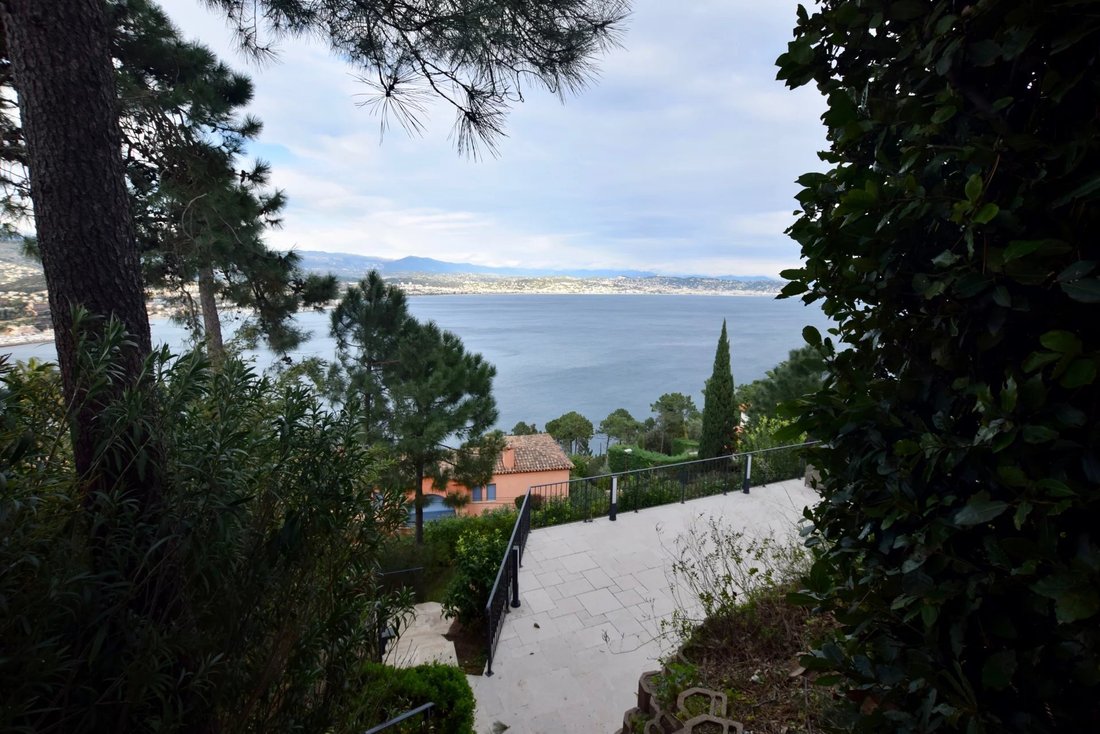Villa à Théoule-sur-Mer, Provence-Alpes-Côte d'Azur, France 4 - 12489707