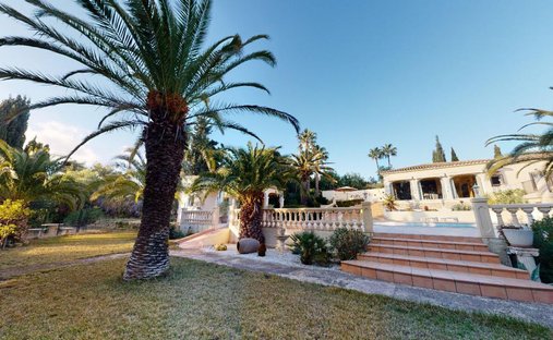 Villa in l'Alfas del Pi, Valencian Community, Spain 1