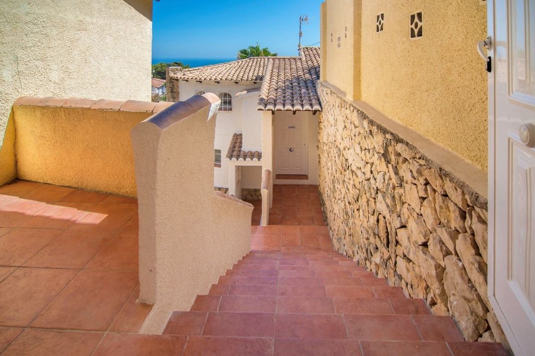 Villa in Moraira, Teulada, Valencian Community 1 - 12417180