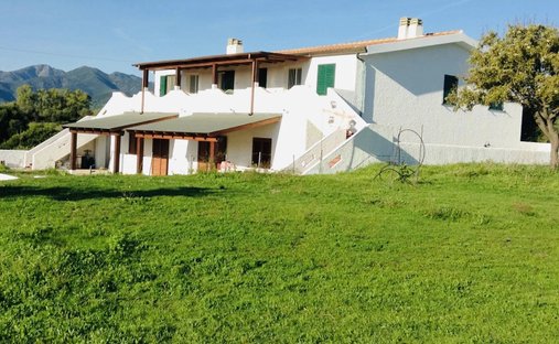Villa à Budoni, Sardaigne, Italie 1