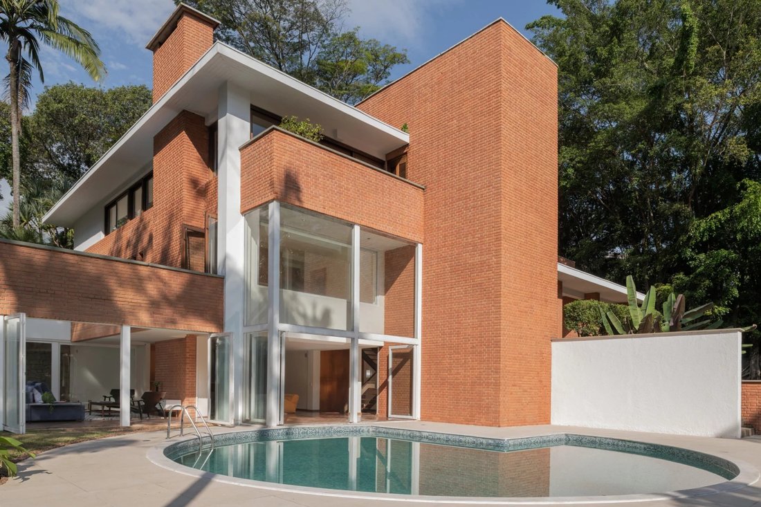 House in São Paulo, State of São Paulo, Brazil 2 - 15178750