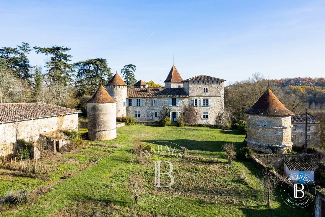 Castle in Lectoure, Occitania, France 1 - 12415597