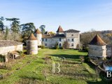 Magnificent Medieval And Renaissance Chateau In The Gers With 208 Hectares - 2