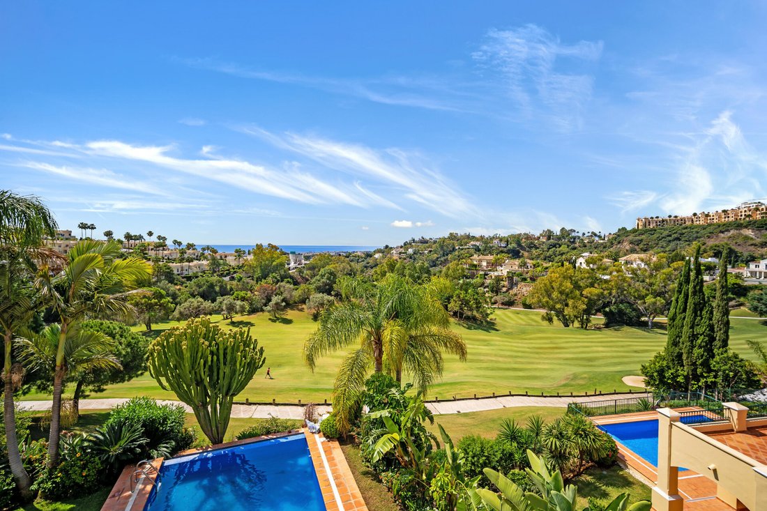 Frontline Golf Villa With Magnificent Panoramic Views Of In Benahavis