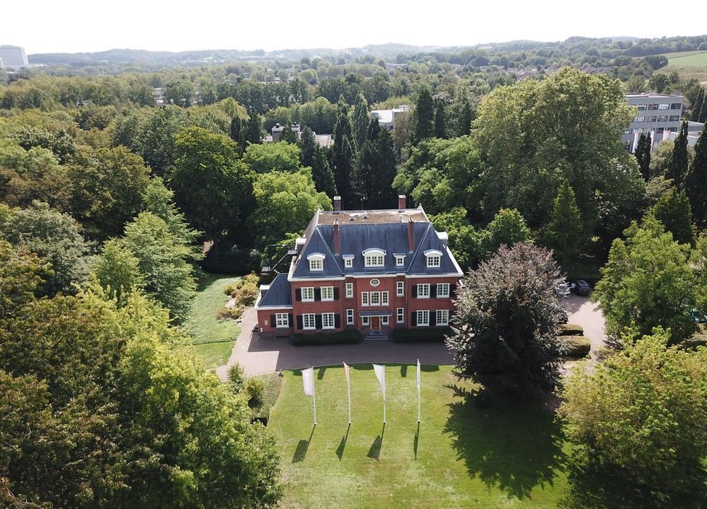 Villa in Heerlen, Limburg, Netherlands 3 - 14709091