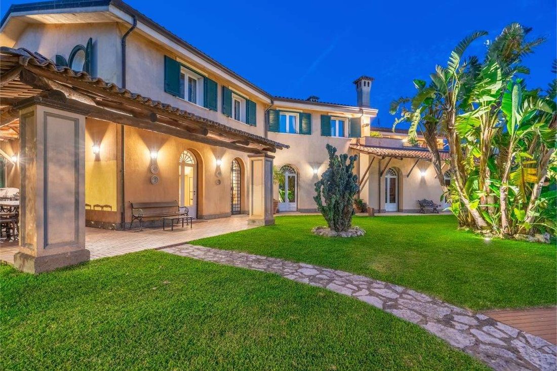 Villa in Polistena, Calabria, Italy 5 - 15176221