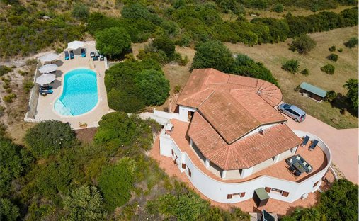 Villa en Alguer, Cerdeña, Italia 1