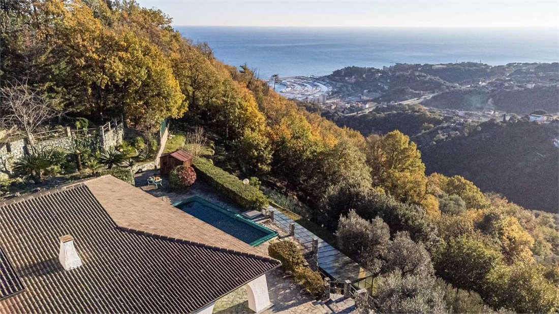 Villa in Center, Varazze, Liguria 4 - 15176267