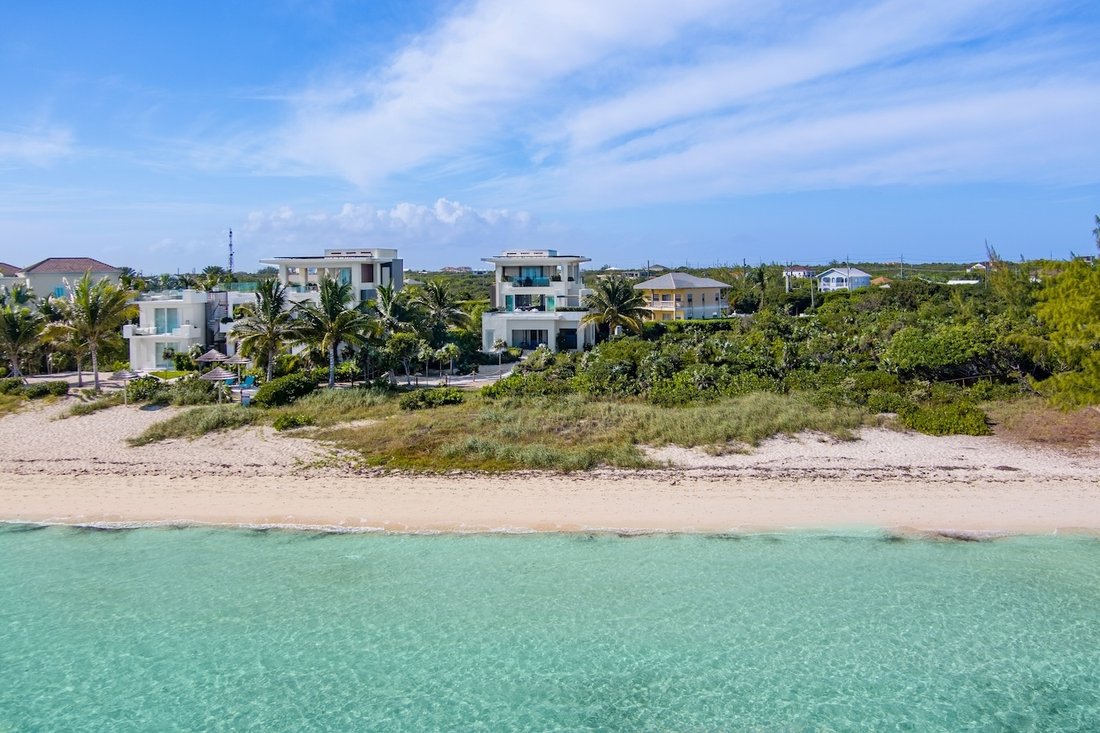 Villa à Long Bay Hills, Caicos Islands, Îles Turks et Caïques 1 - 12478468