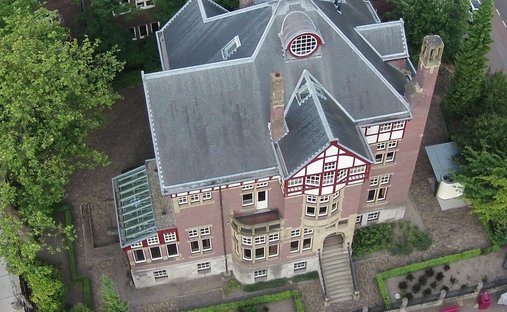 Villa in Apollobuurt, North Holland, Netherlands 1