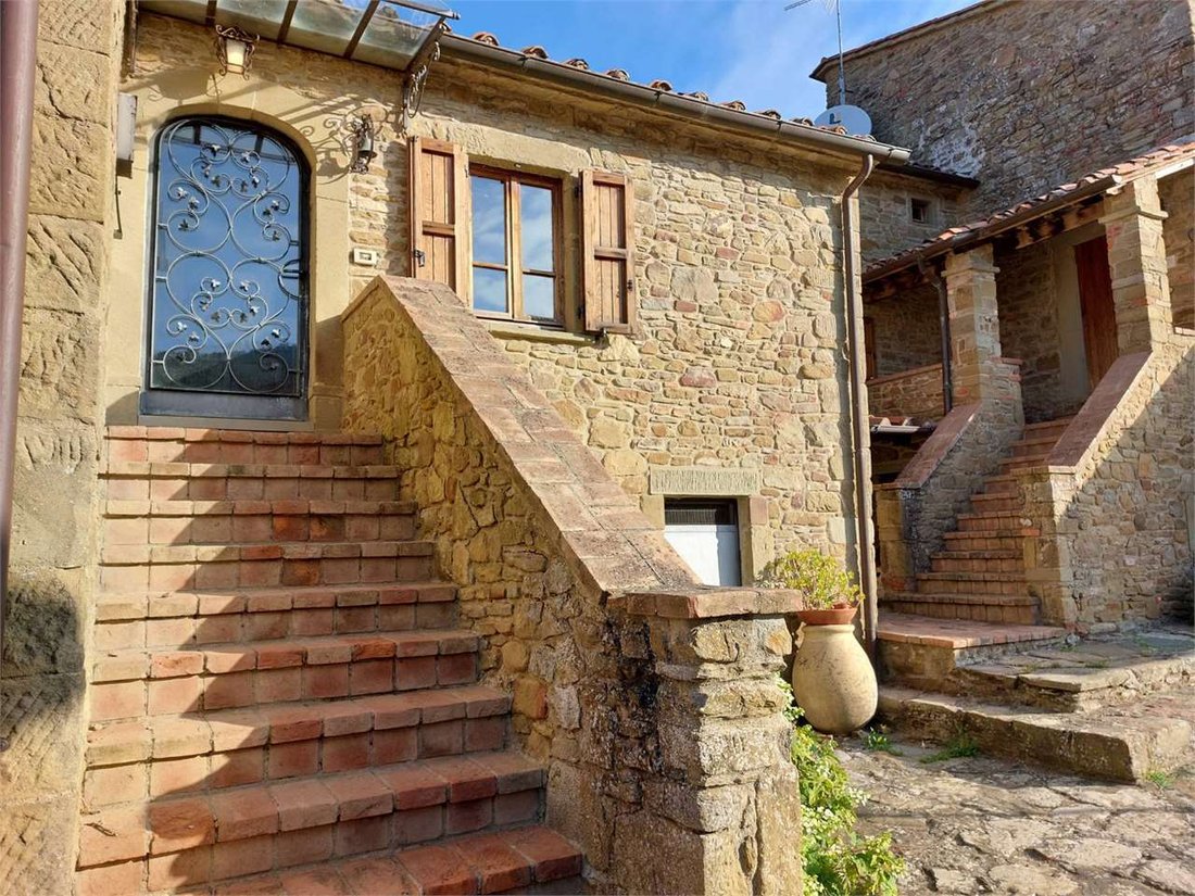 Estate in Palazzo del Pero, Arezzo, Tuscany 4 - 15176309