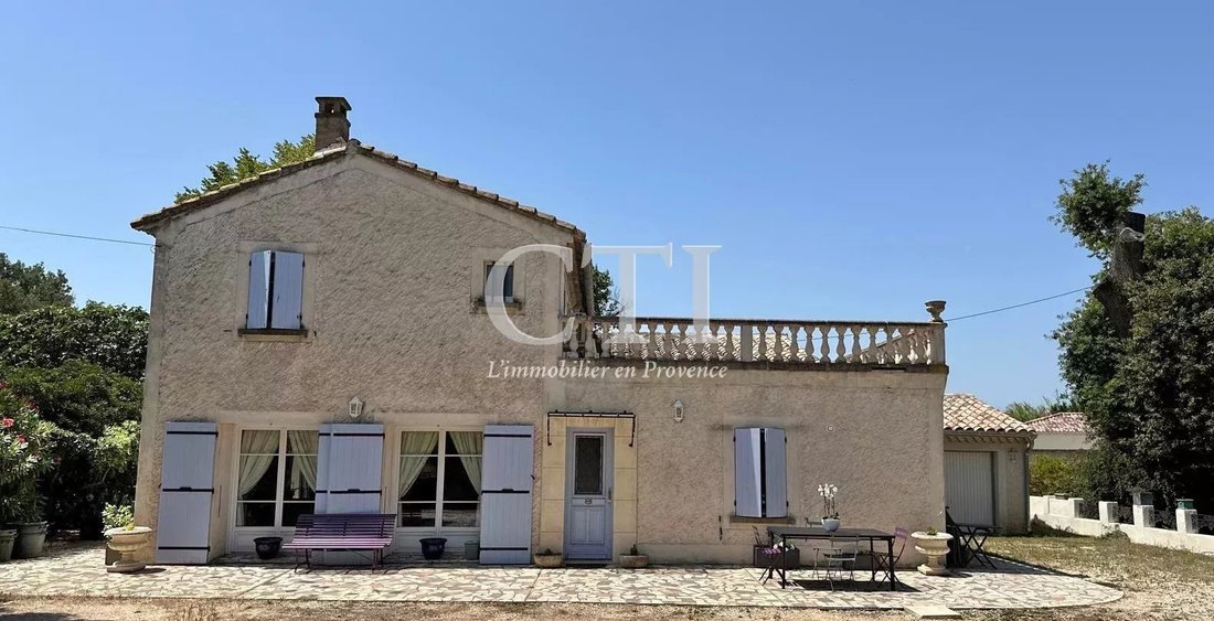 Country House in Avignon, Provence-Alpes-Côte d'Azur, France 3 - 12461739