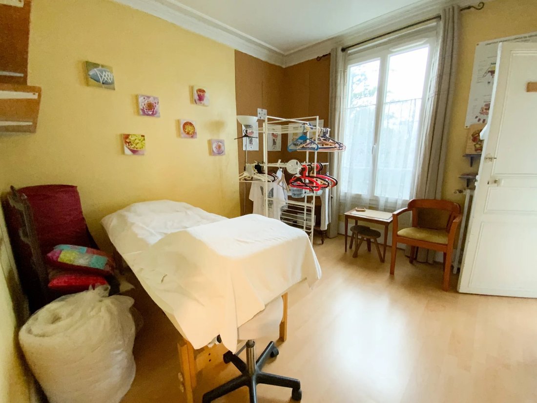 House in Thiers, Le Raincy, France 5 - 12181386