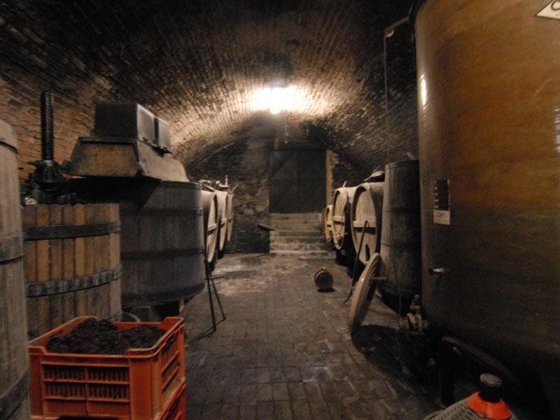 Estate in Bastia Mondovi, Piedmont, Italy 5 - 12850105