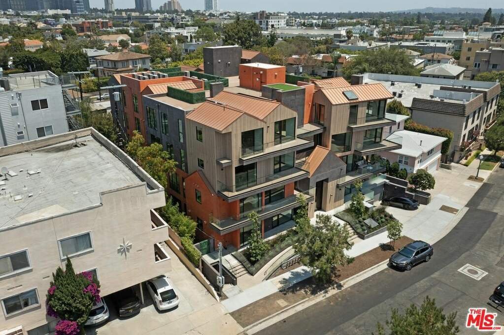 Condo Los Angeles United States In Los Angeles, California, United ...
