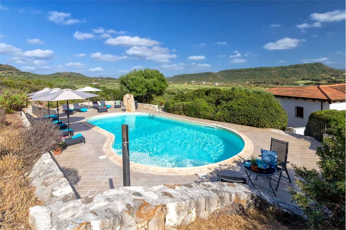 Villa en Alguer, Cerdeña, Italia 4 - 15176360