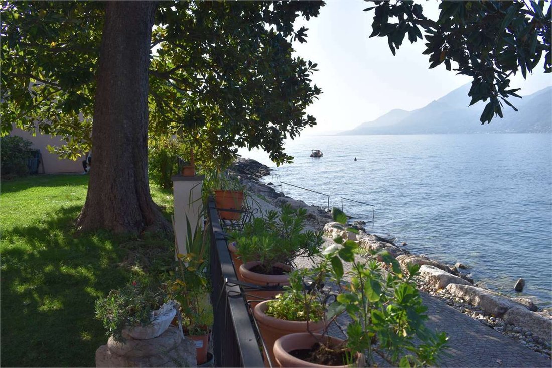 Villa in Brenzone sul Garda, Veneto, Italy 5 - 15176301