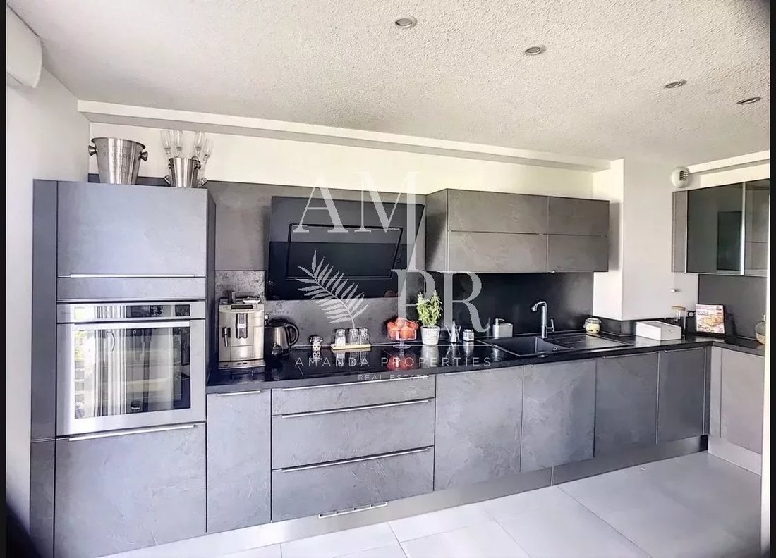 Apartment in Hauts de Saint Jean-Hauts de l'Aubarede, Le Cannet, France 5 - 14762614