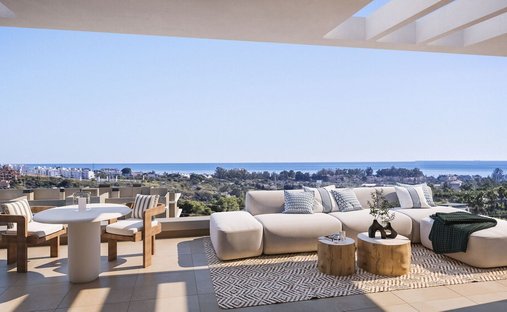 Penthouse in Estepona, Andalusia, Spain 1