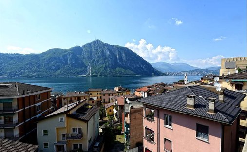 Appartement à Campione d'Italia, Lombardie, Italie 1