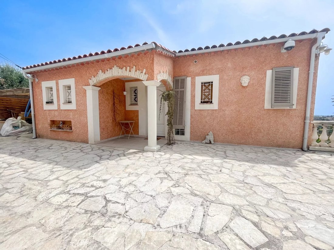 House in Sud, La Gaude, France 2 - 12965343