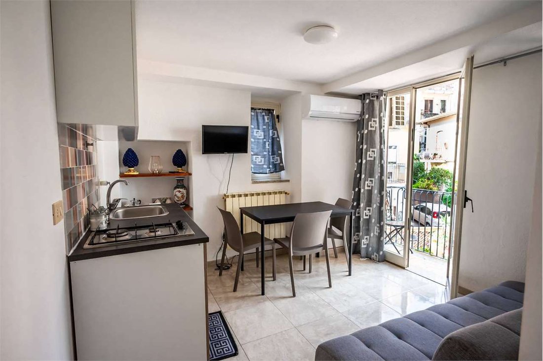 Apartment in Taormina, Sicily, Italy 4 - 15176363