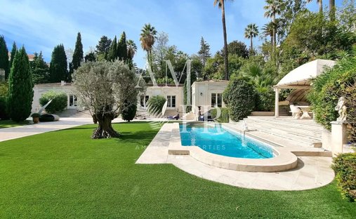 House in Cannes, Provence-Alpes-Côte d'Azur, France 1