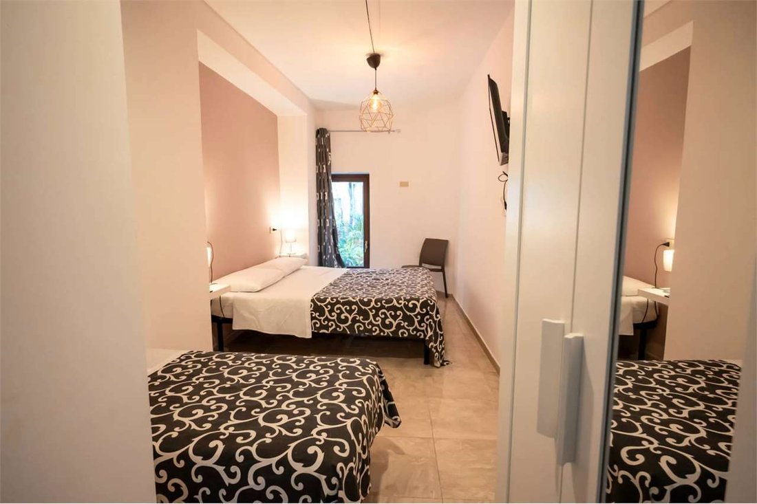Apartment in Taormina, Sicily, Italy 5 - 15176363