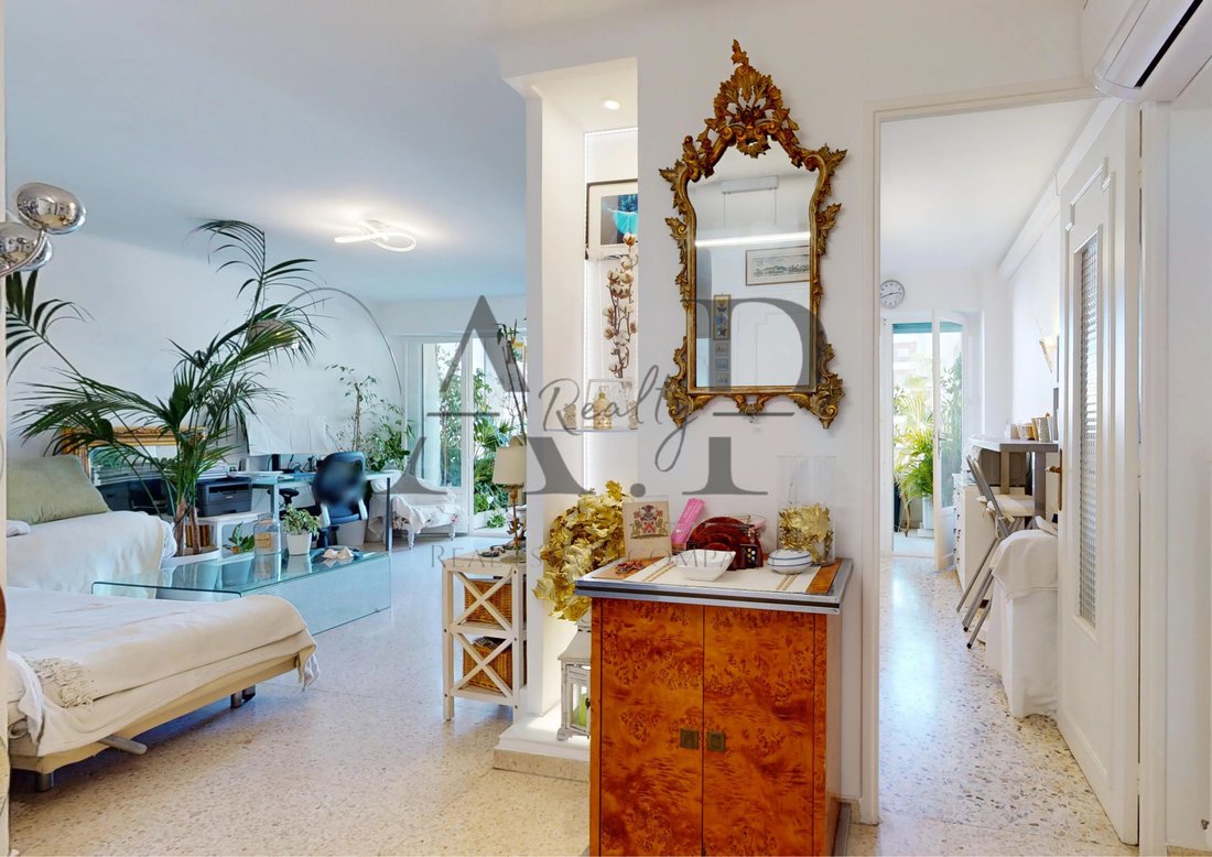 Apartment in Montfleury, Cannes, France 5 - 14458576
