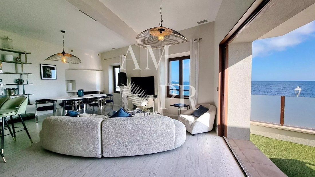 House in Cannes, Provence-Alpes-Côte d'Azur, France 4 - 13782365