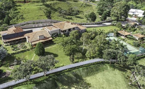 Estate in Escazu, San José Province, Costa Rica 1