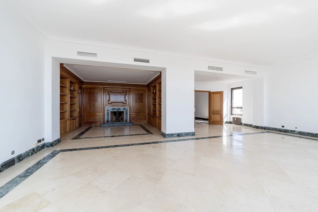 Apartment in Chamberí, Community of Madrid, Spain 5 - 14284822