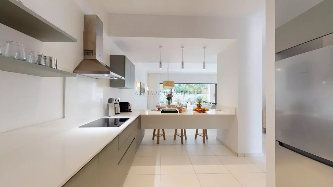 Apartment in Grand Baie, Rivière du Rempart District, Mauritius 5 - 12240658