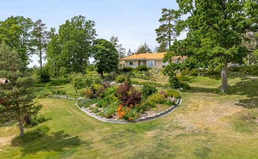 Villa in Gryt, Östergötland County, Sweden 1