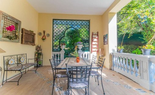 Villa in Castelletto sopra Ticino, Piedmont, Italy 1