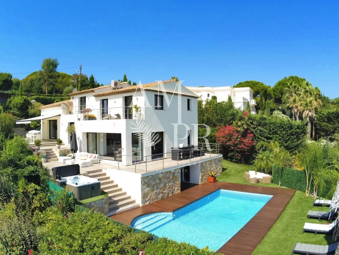 Villa in La Maure-Super Cannes, Vallauris, France 2 - 14557509