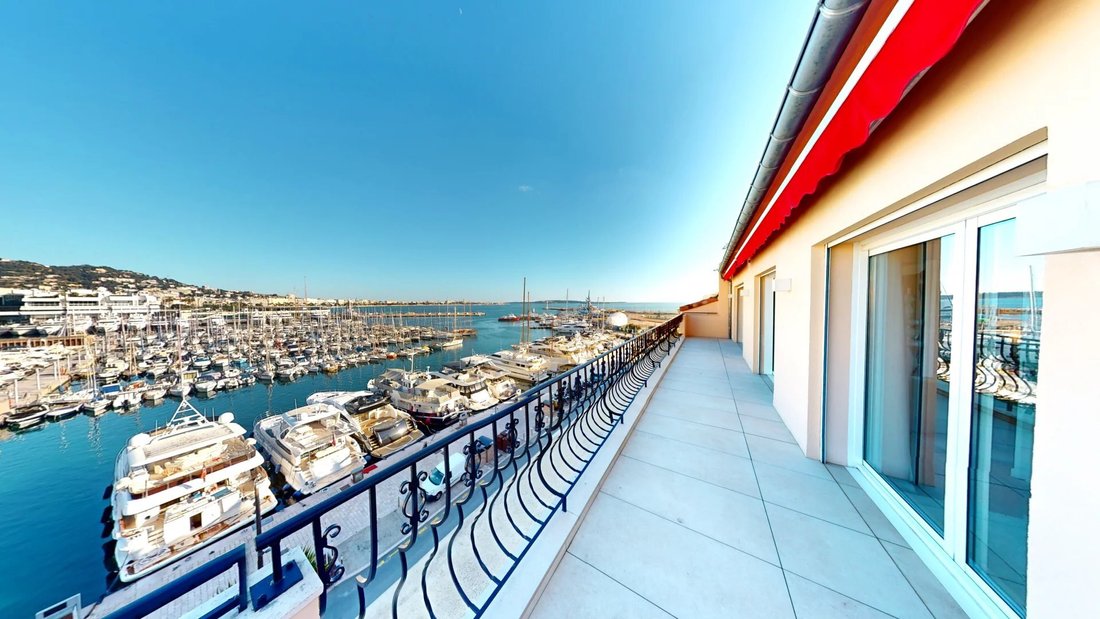 Apartment in Cannes, Provence-Alpes-Côte d'Azur, France 2 - 15178771
