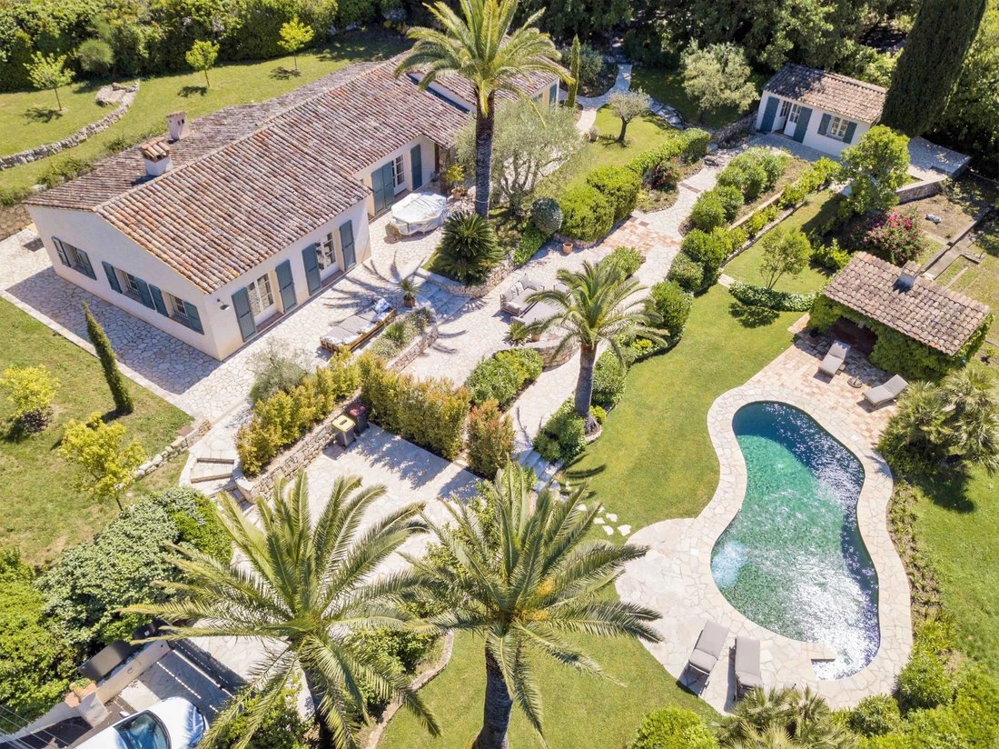 Villa in Valbonne, Provence-Alpes-Côte d'Azur, France 4 - 14273594
