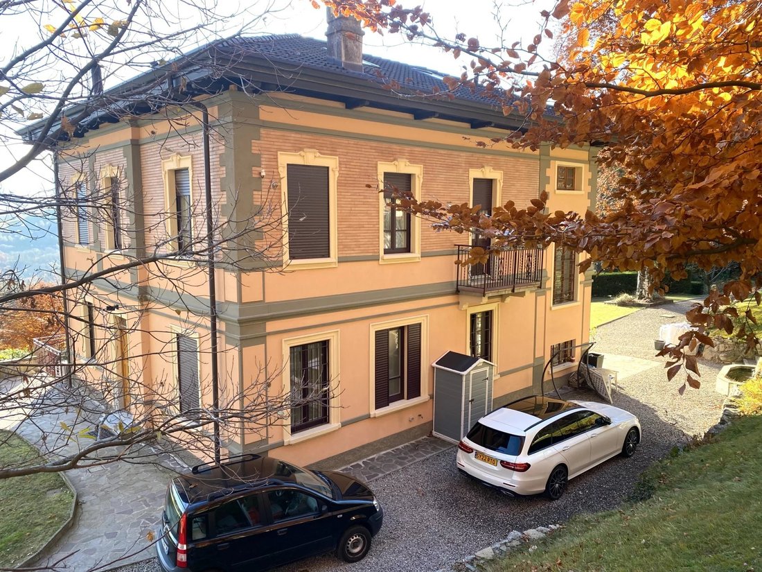 Villa in Lanzo d'Intelvi, Ramponio Verna, Lombardy 4 - 13535862