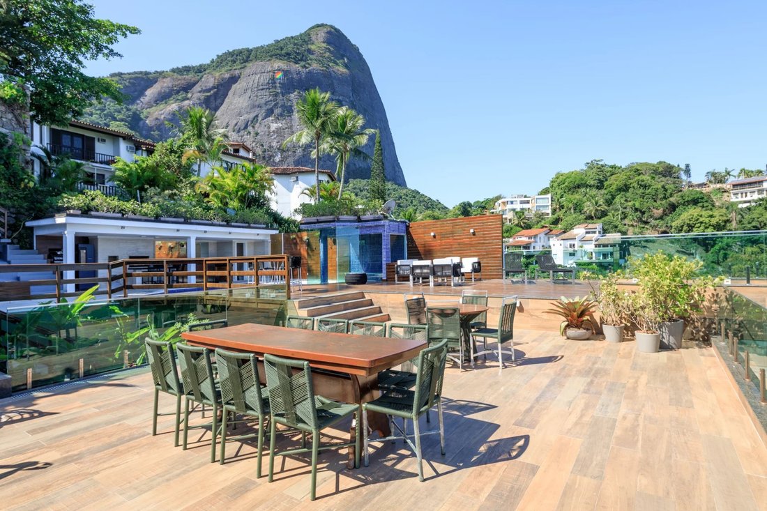 Villa in Rio de Janeiro, State of Rio de Janeiro, Brazil 2 - 10995040