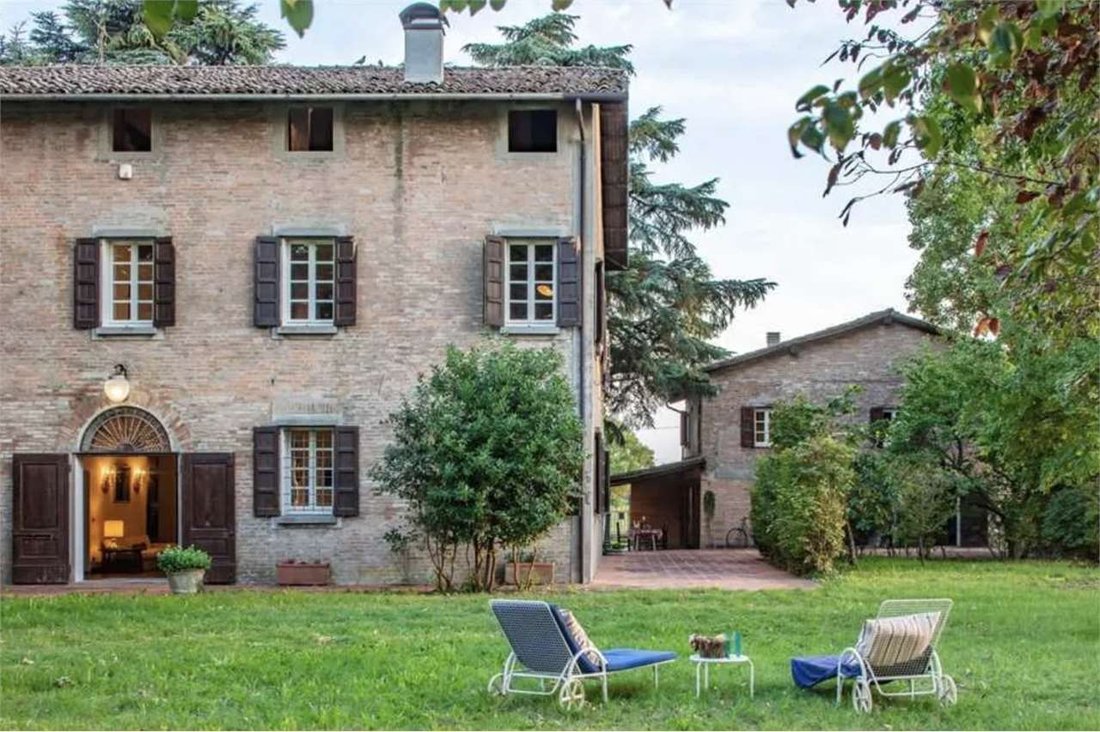 Estate in Pieve di Cento, Emilia-Romagna, Italy 1 - 15176239