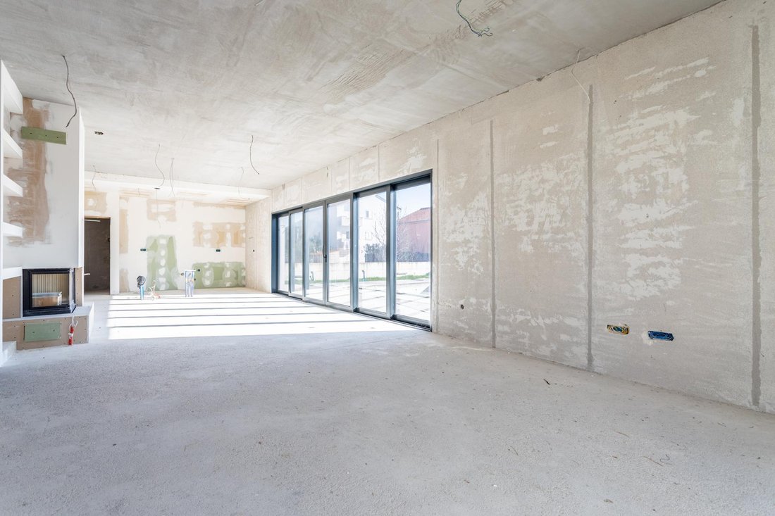 Villa in Kastel Luksic, Split-Dalmatia County, Croatia 1 - 15143607