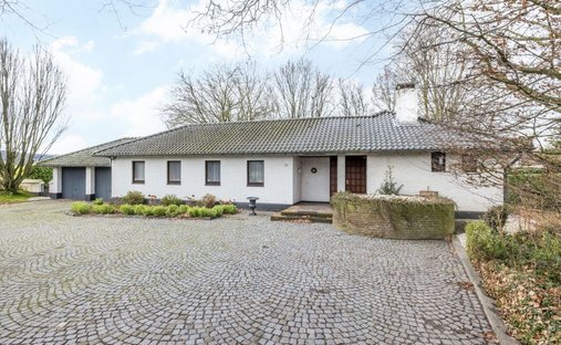 Villa in Lemiers, Limburg, Netherlands 1
