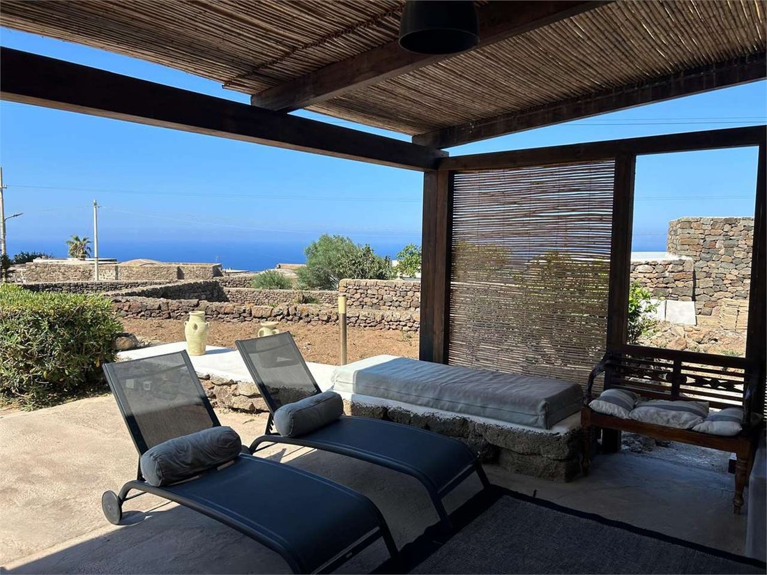 Villa in Pantelleria, Sicily, Italy 2 - 15176341