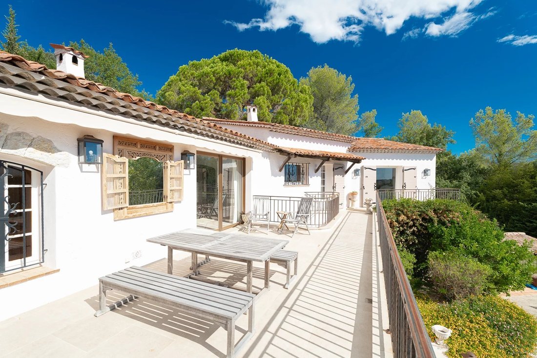 House in Sud, Roquefort-les-Pins, France 5 - 12395185