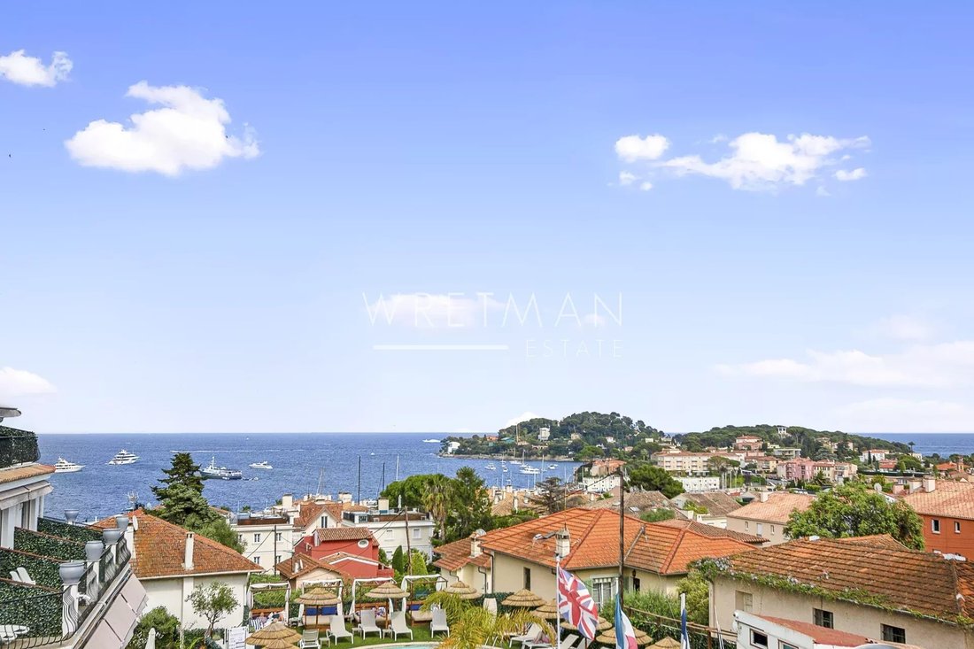 Villa in French Riviera, Provence-Alpes-Côte d'Azur, France 1 - 14277363