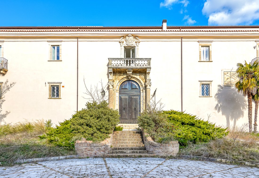 Chateau en Torre de' Passeri, Abruzos, Italia 4 - 14505878
