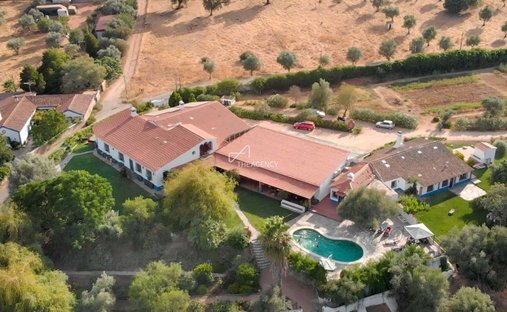 Farm Ranch in Monsaraz, Évora District, Portugal 1