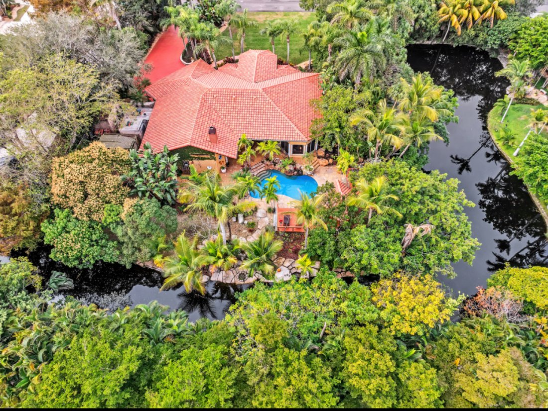 House in Davie, Florida, United States 1 - 15051722
